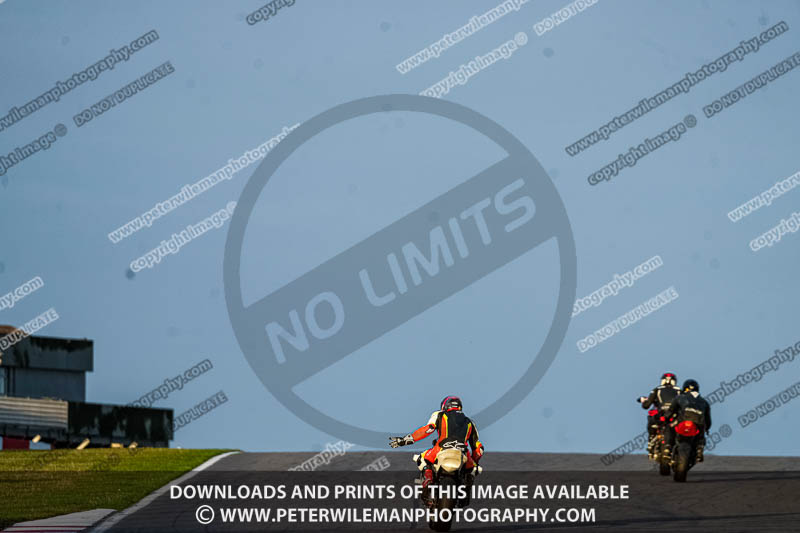 donington no limits trackday;donington park photographs;donington trackday photographs;no limits trackdays;peter wileman photography;trackday digital images;trackday photos